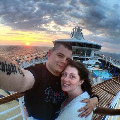 Profile Picture of Sara Pyfer (@SaraPyfer) on Twitter