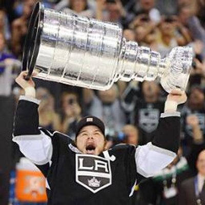 Profile Picture of Michael Moberly (@Moberman99) on Twitter