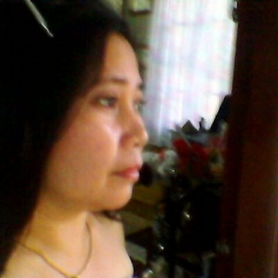 Profile Picture of Myrna Pineda (@green_olives) on Twitter