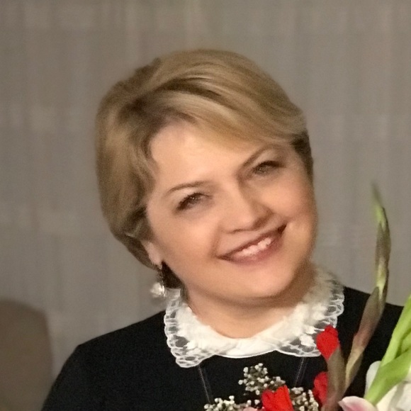 Profile Picture of Dorina Tifrea (@dorina1971) on Poshmark