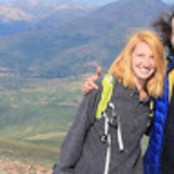 Profile Picture of Celie Davis (@celie_davis) on Poshmark