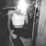 Profile Picture of D🇱🇧 (@dania_allouch0_0) on Instagram