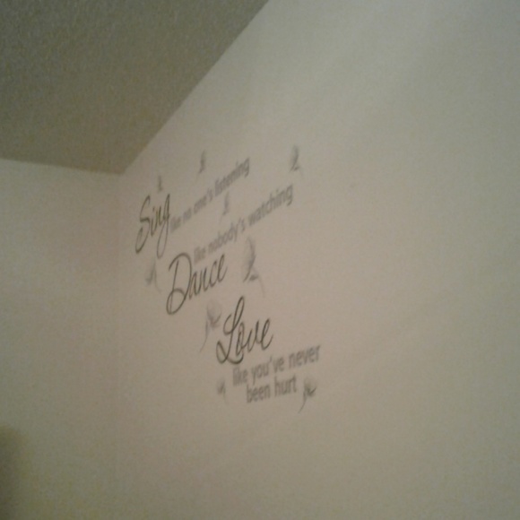 Profile Picture of Jeff Fowler (@fowlerscorpio22) on Poshmark