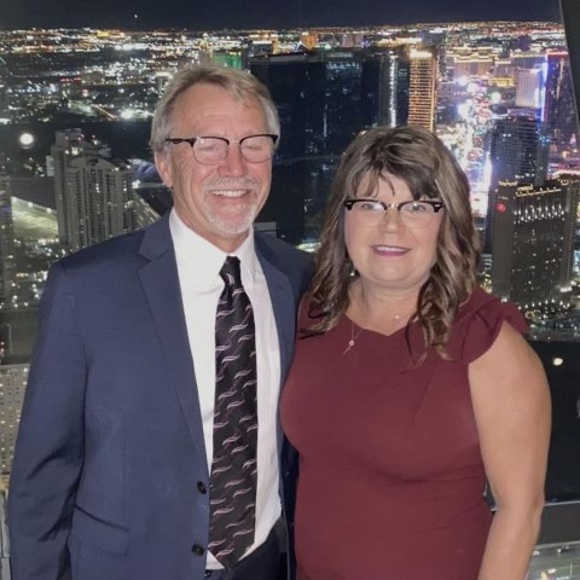 Rhonda Danderfer - Poshmark Profile Picture of Rhonda Danderfer (@rhondadanderfer) on Poshmark