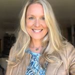 Profile Picture of Stephanie Moore (@reflectivesteph_) on Instagram