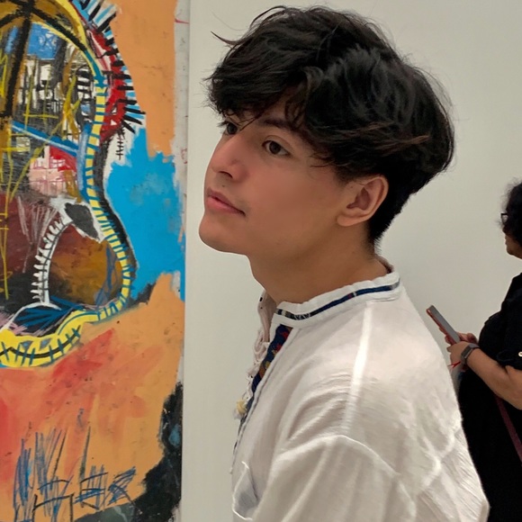 Profile Picture of Emilio Silva (@milosilva99) on Poshmark