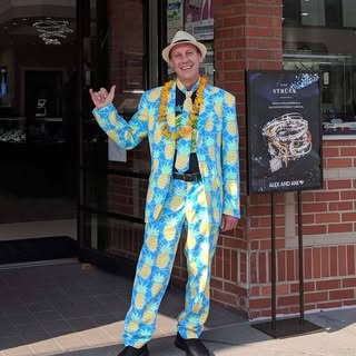 Profile Picture of Greg Gilbertson (@gregorygilbertson) on Instagram