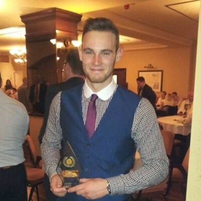 Profile Picture of Tom (@TomPeck2) on Twitter