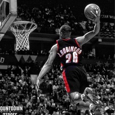 Profile Picture of James Hollywood Robinson (@Hwood2631) on Twitter