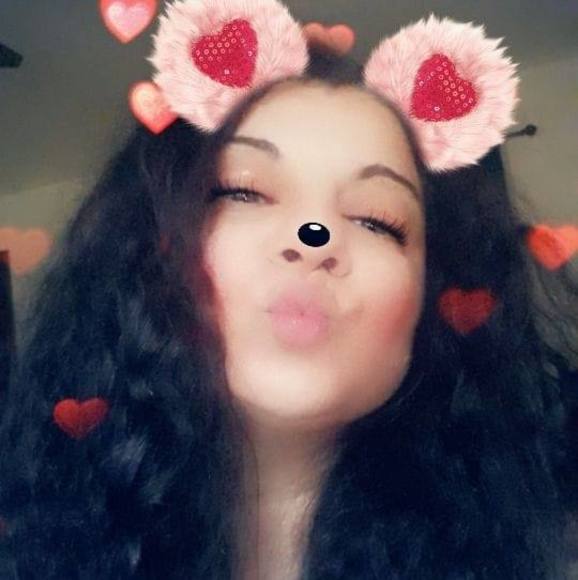 Profile Picture of Elena Peneva (@peneva) on Poshmark
