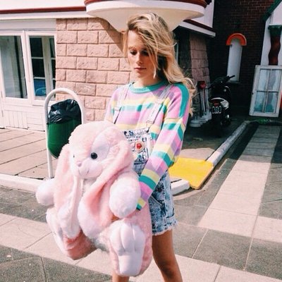 Profile Picture of Alexa Sotomayor V (@valenti25011220) on Twitter