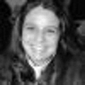 Profile Picture of Lucia Vieira (@197962070) on Myspace