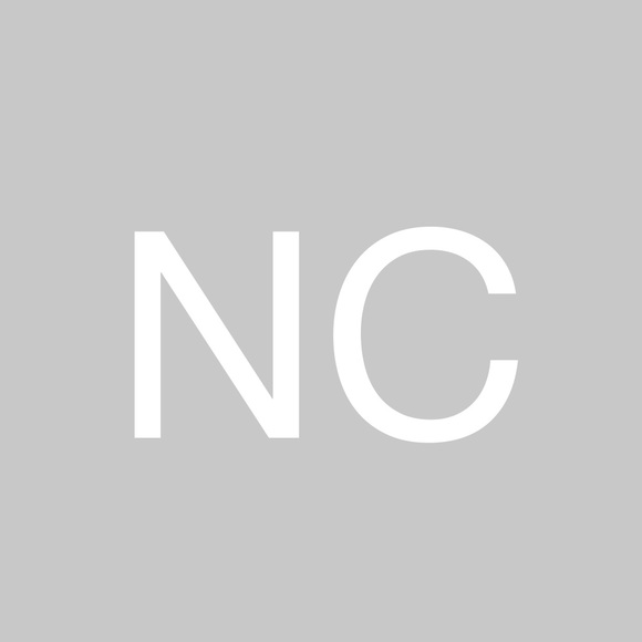 Profile Picture of Noelle Cassier (@ncassier) on Poshmark