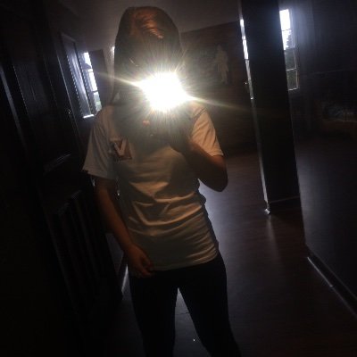 Profile Picture of Jessie-Mae Bacon (@JessieMaeBacon1) on Twitter