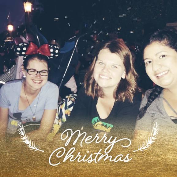 Profile Picture of Carly Shaw (@theathergirl815) on Poshmark