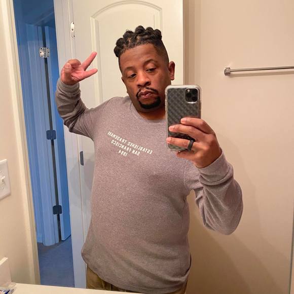 Profile Picture of Troy Marks (@bobbydd2003) on Poshmark