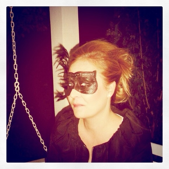 Profile Picture of Kelly Bachl (@girlattremors) on Poshmark