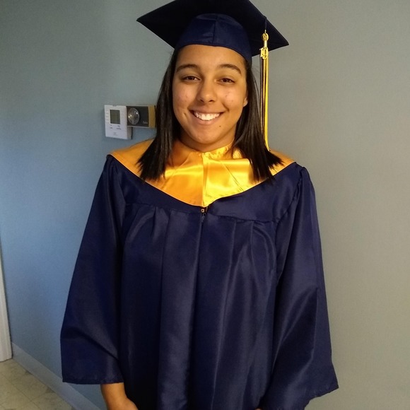 Profile Picture of Peggy Scozzafava (@pls325) on Poshmark