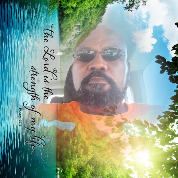 Profile Picture of Terry Honeywood (@terryhoneywood) on Poshmark