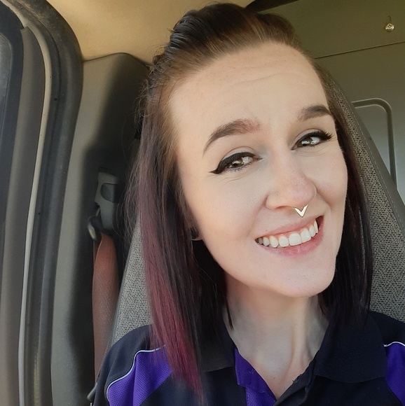 Profile Picture of Mariah Patrick (@riahschenk) on Poshmark