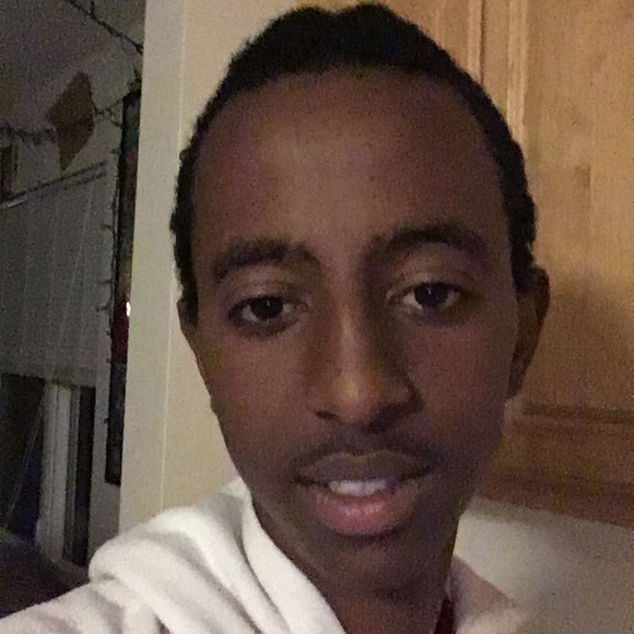 Profile Picture of Fithawi Andemichael (@fithawi7) on Poshmark