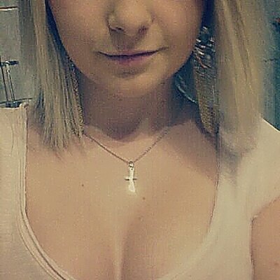 Profile Picture of J (@Julia_Seebacher) on Twitter