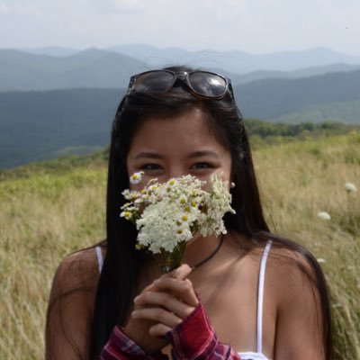 Profile Picture of Caroline Nguyen (@caarroolliinee_) on Twitter