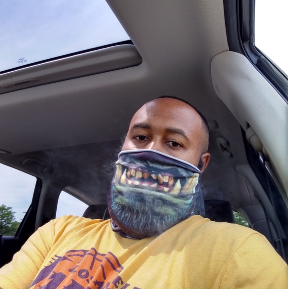 Profile Picture of Blak Castanza (@jaal3681) on Poshmark