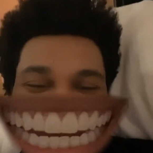 Profile Picture of Bella Impellizzeri (@bimpellizzeri) on Poshmark