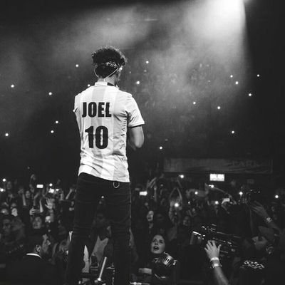 Profile Picture of Lua //Joel Follow Me (@Sweet_Pimentel) on Twitter