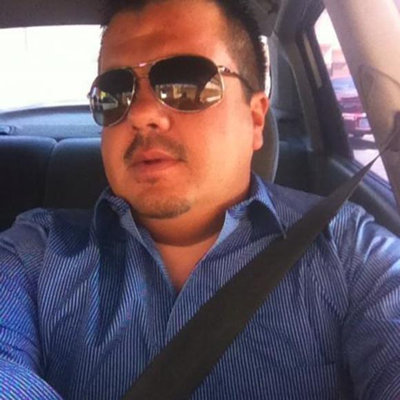 Profile Picture of Fernando Mendoza (@fernando8274) on Poshmark