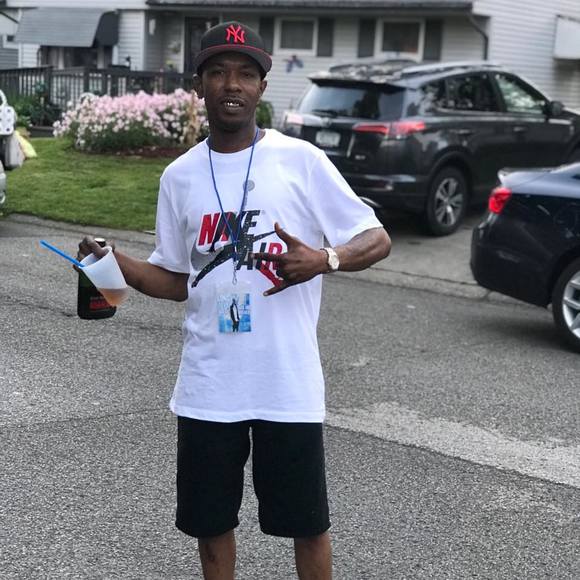 Gamblin Gambino - Poshmark Profile Picture of Gamblin Gambino (@gamblingambino) on Poshmark