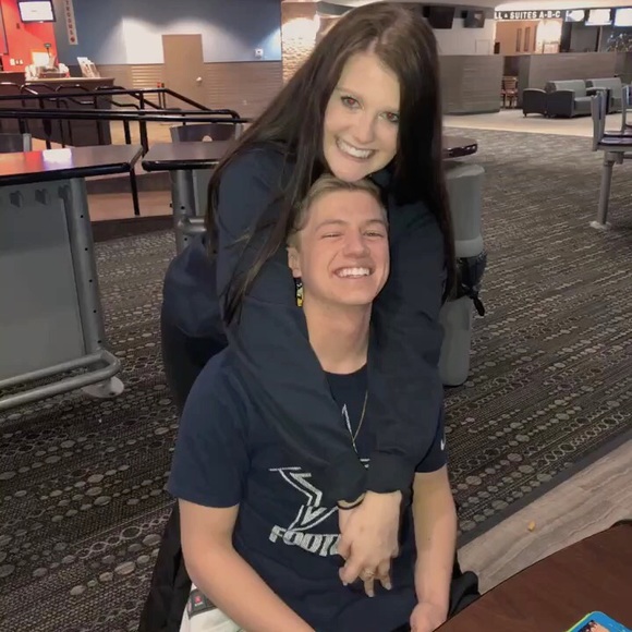 Profile Picture of Jaidin Tresemer (@jaidint) on Poshmark