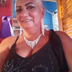 Profile Picture of Sylvya Teixeira (@sylvya.teixeira) on Tiktok