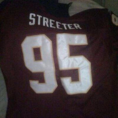 Profile Picture of Jeffrey Streeter (@COOLOUT95) on Twitter
