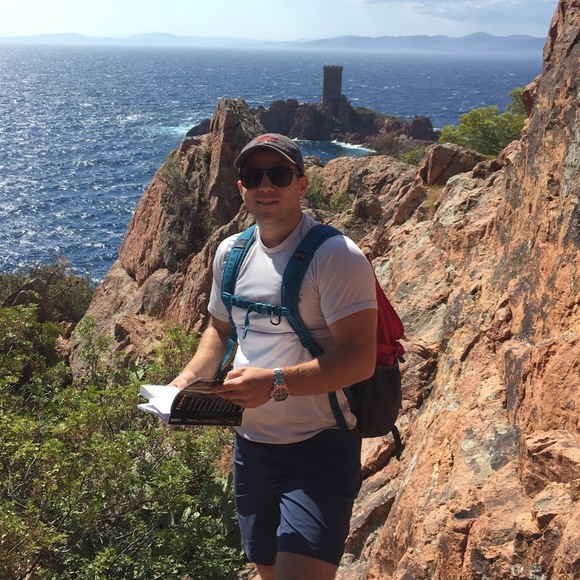 Profile Picture of Stephen Swanson (@stephengswanson) on Poshmark