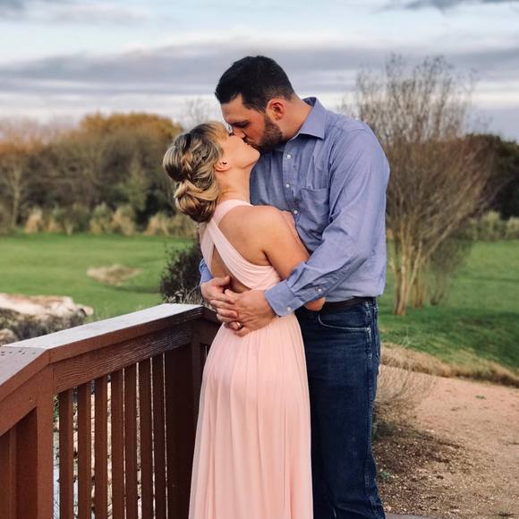 Profile Picture of Zach Taylor (@zellars87) on Poshmark
