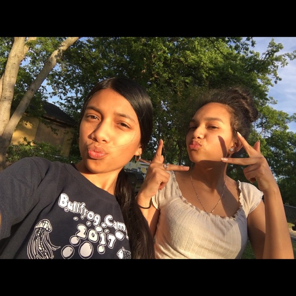 Profile Picture of Ruby Silva (@fwtx_ruby) on Poshmark