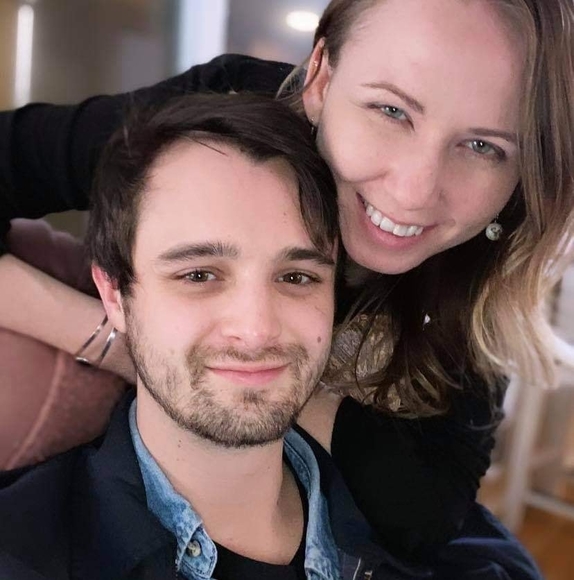 Profile Picture of Daniel Riggle (@driggle) on Poshmark
