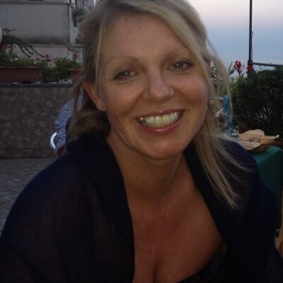 Profile Picture of Alison Robb (@alihrobb) on Twitter
