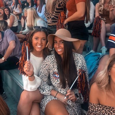 Profile Picture of Allison (@allisonevers) on Twitter