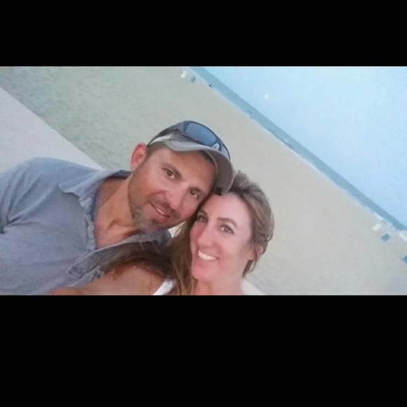 Profile Picture of Erin Zawisza (@ezawisza) on Poshmark