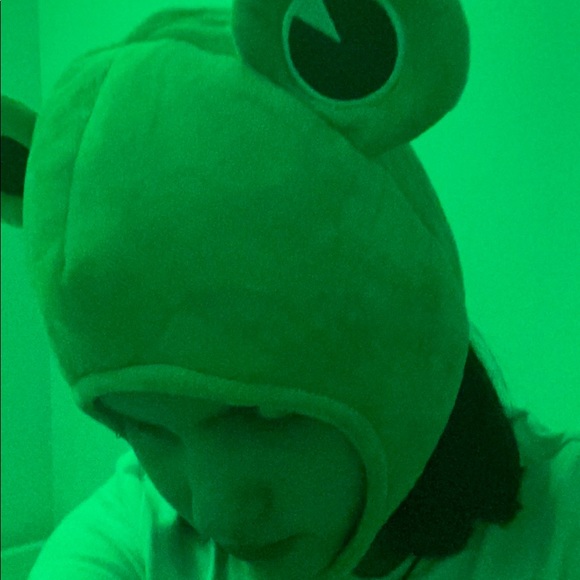 Profile Picture of Ava Briscoe (@avaguin) on Poshmark