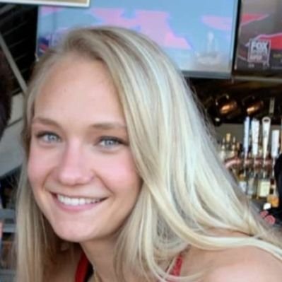 Profile Picture of Jaclyn. (@JackieLu04) on Twitter