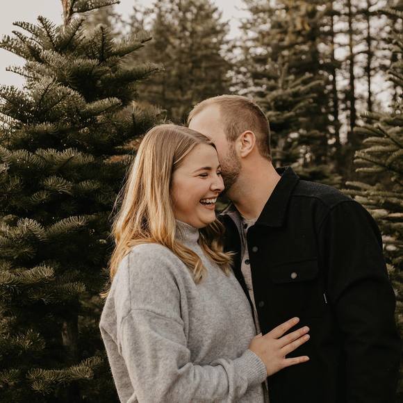 Profile Picture of Maisie Falconer (@maisiefalconer) on Poshmark