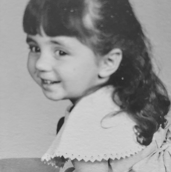 Profile Picture of Betty Soward (@bettysoward) on Poshmark