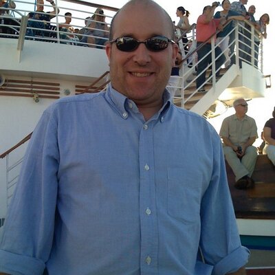 Profile Picture of Larry Robbins (@thekid6563) on Twitter