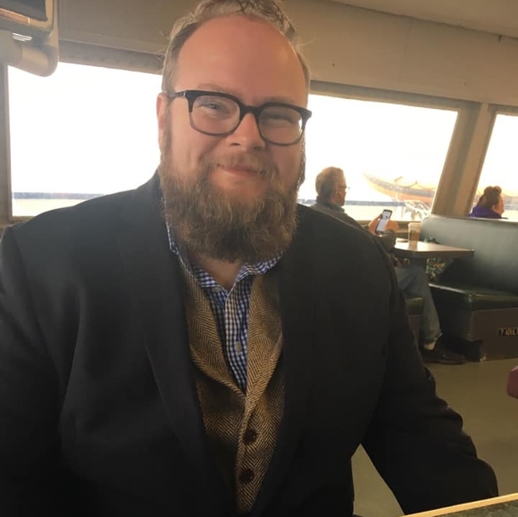 Carl Ericson - Poshmark Profile Picture of Carl Ericson (@carlericson) on Poshmark