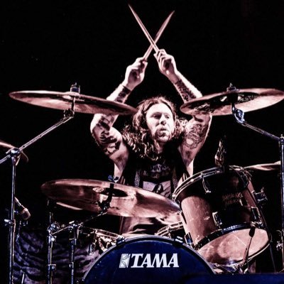 Profile Picture of Larry Lars Pike (@lars_pike) on Twitter