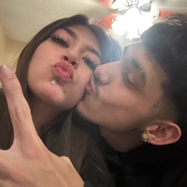 Profile Picture of Jay & Sel (@jaynsel) on Tiktok